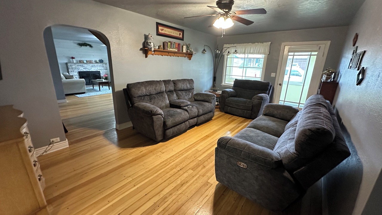 Photo of Livingroom in Vernal