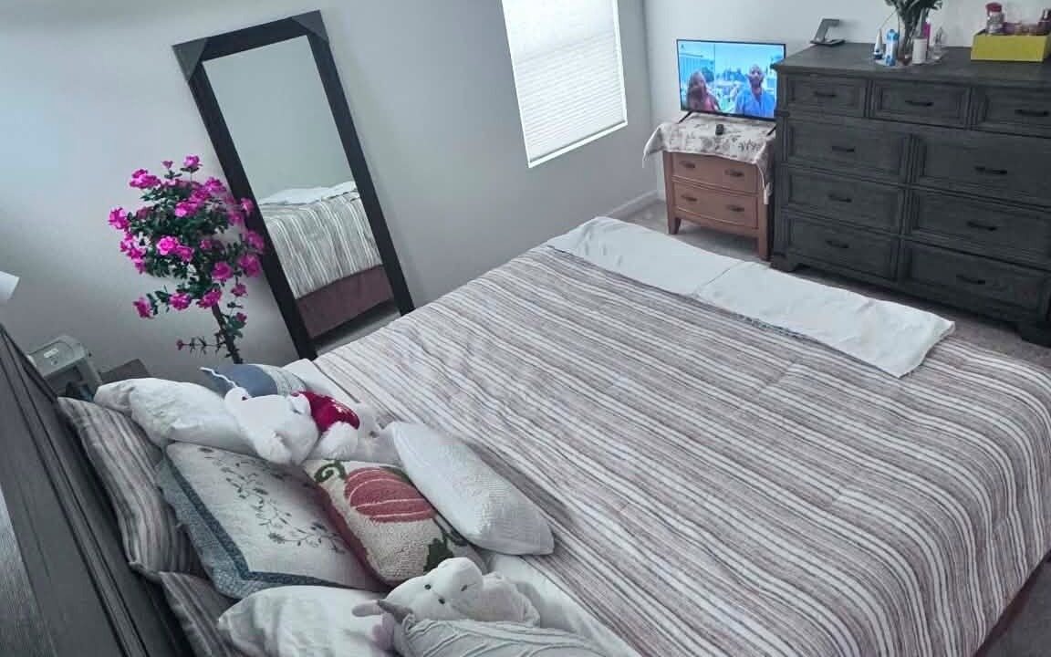 Photo of Bedroom in Aurora