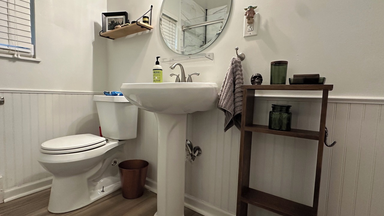 Photo of Bathroom in Terrace Lake Gardens
