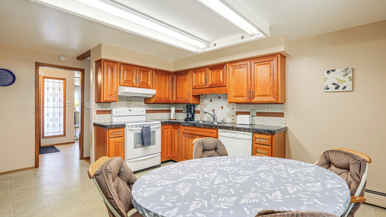 Photo of Kitchen in Creighton