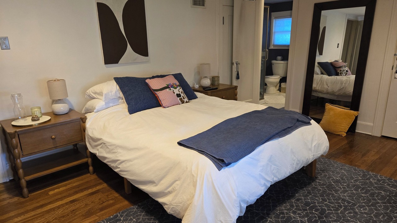 Photo of Bedroom in South Kansas City