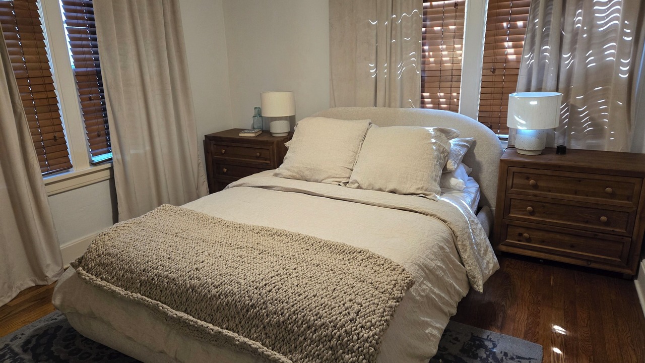 Photo of Bedroom in South Kansas City
