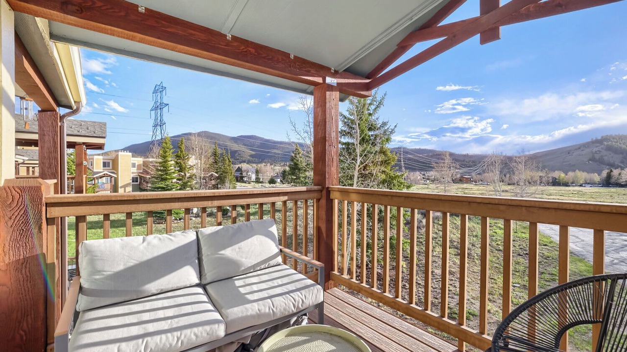 Photo of Outdoor in Summit Cove