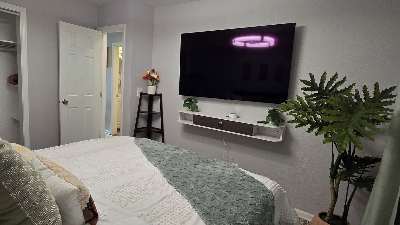 Photo of Bedroom in Riverside