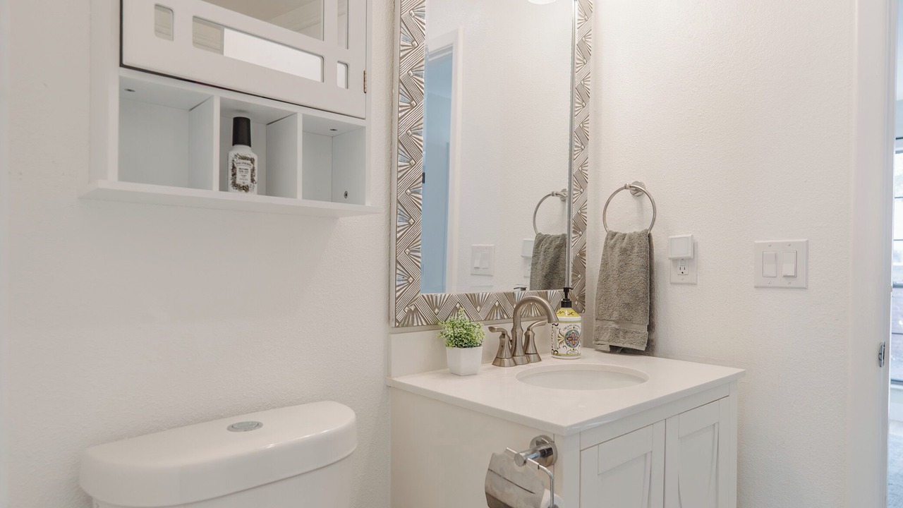 Photo of Bathroom in Dam East - West