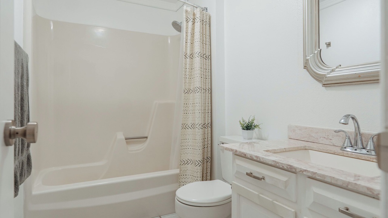 Photo of Bathroom in Dam East - West