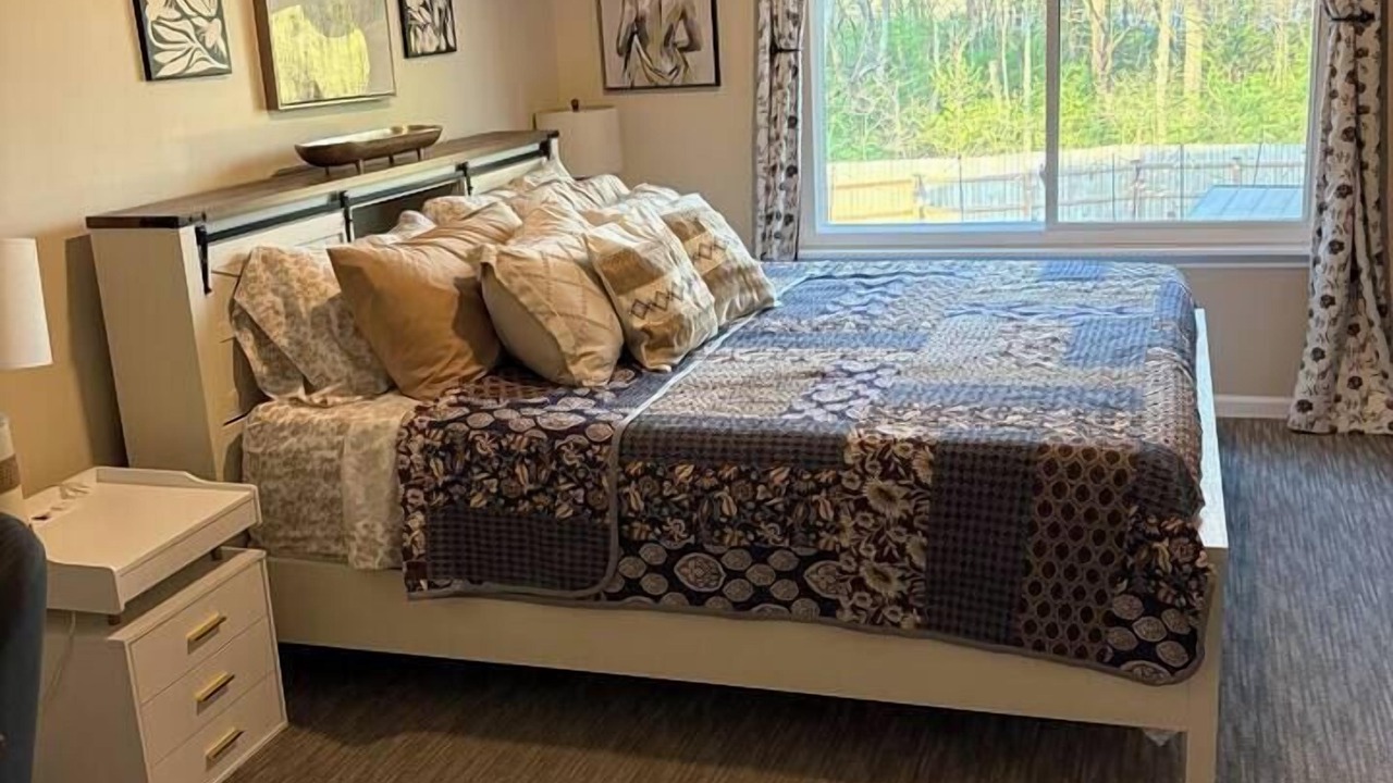 Photo of Bedroom in Waldron
