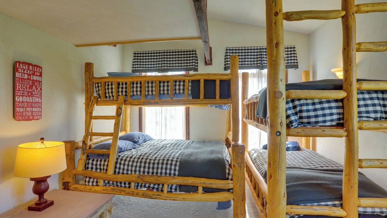 Photo of Bedroom in Gypsum