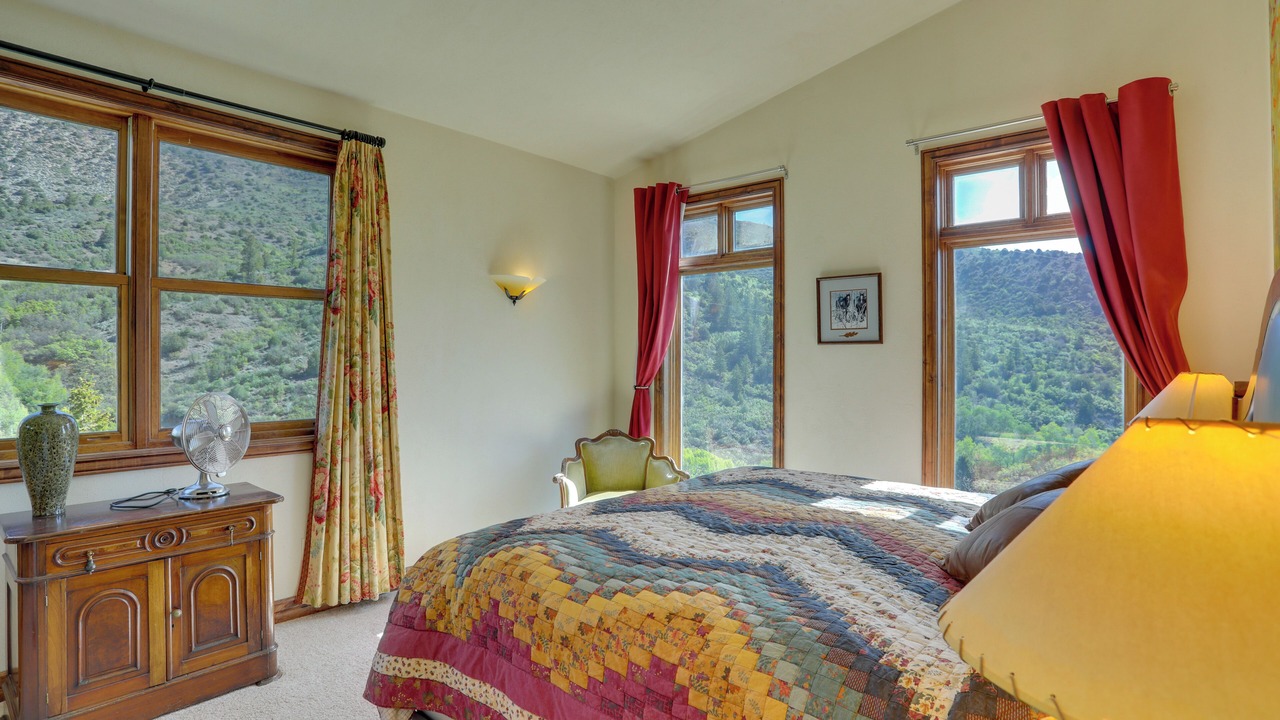 Photo of Bedroom in Gypsum