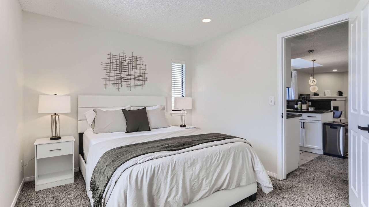 Photo of Bedroom in Englewood