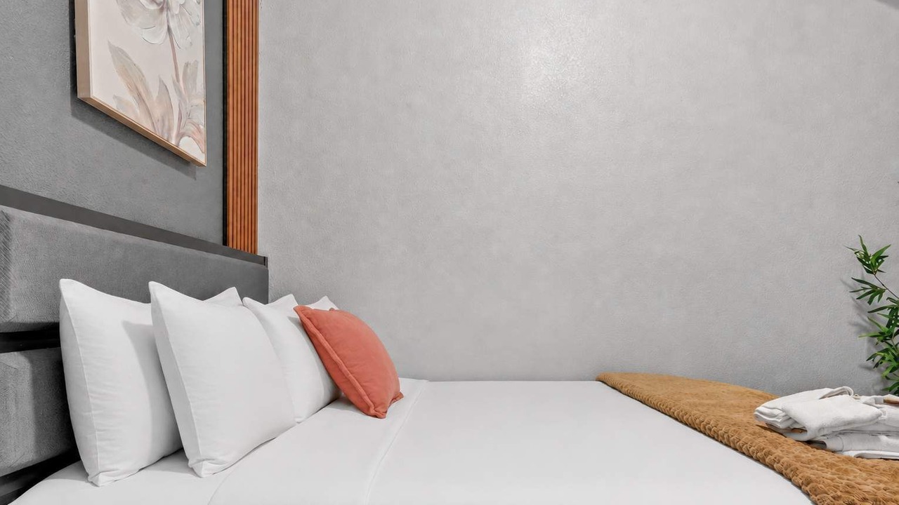 Photo of Bedroom in River Market