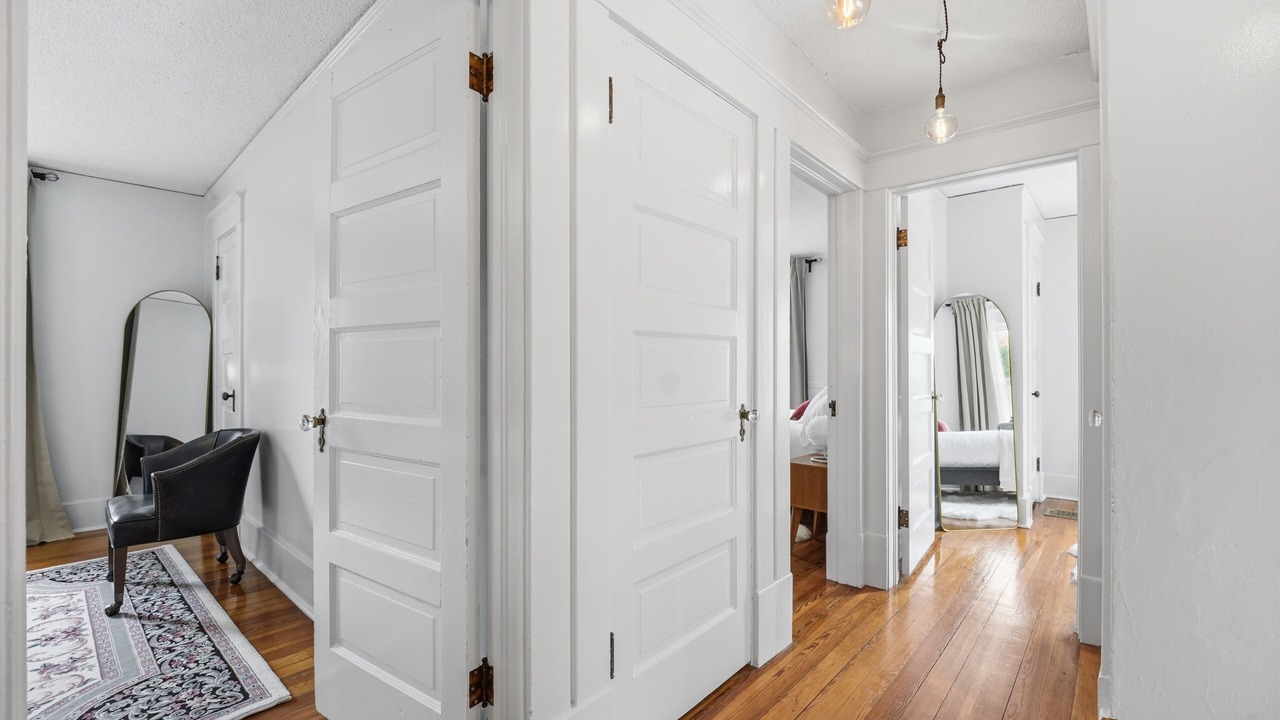 Photo of Bedroom in Rosedale