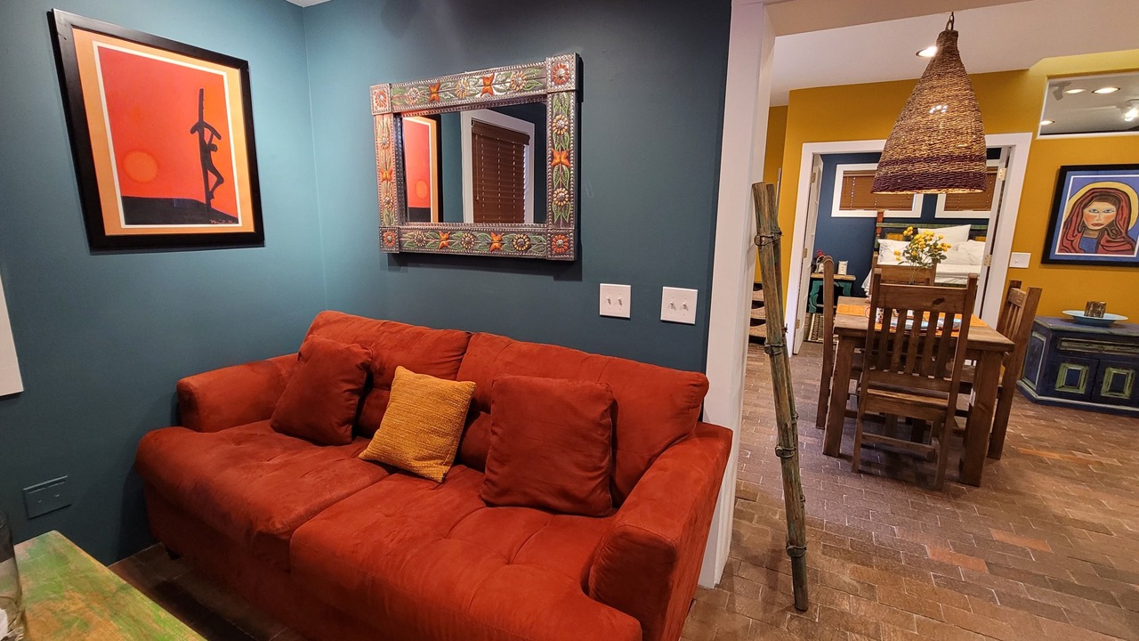 Photo of Livingroom in South Capitol