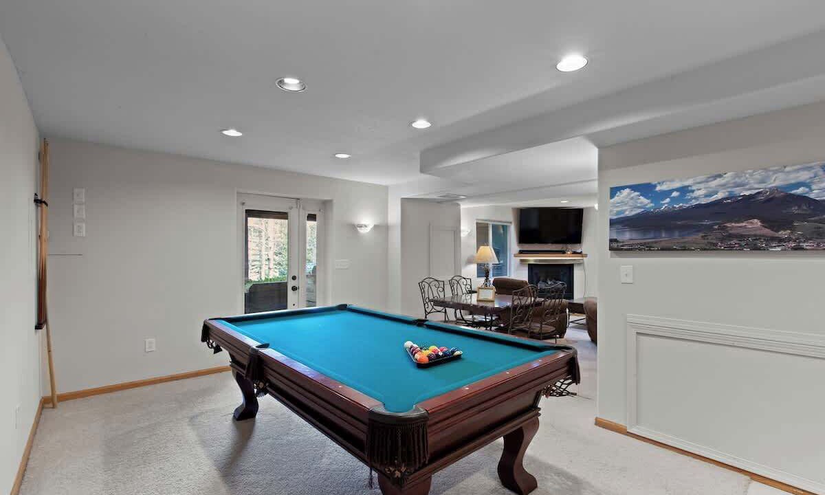 Photo of Bedroom in Three Peaks