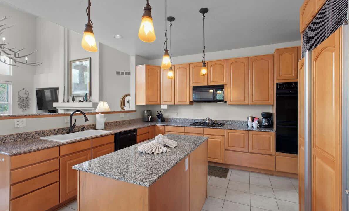 Photo of Kitchen in Three Peaks