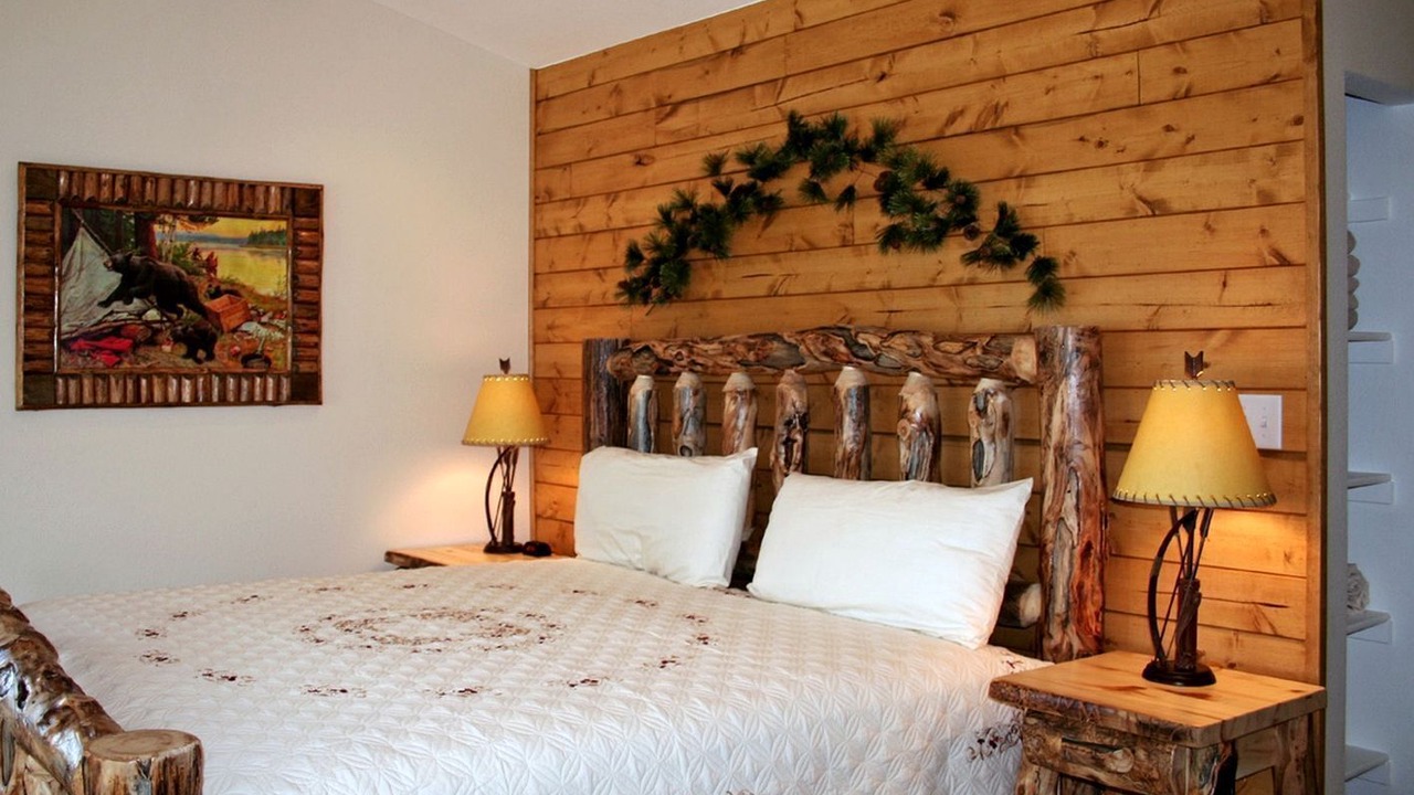 Photo of Bedroom in Estes Park