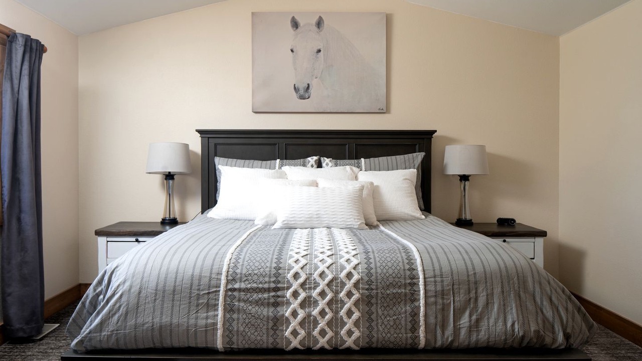 Photo of Bedroom in Rollinsville