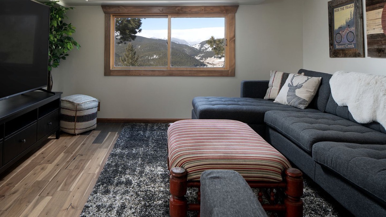 Photo of Livingroom in Rollinsville