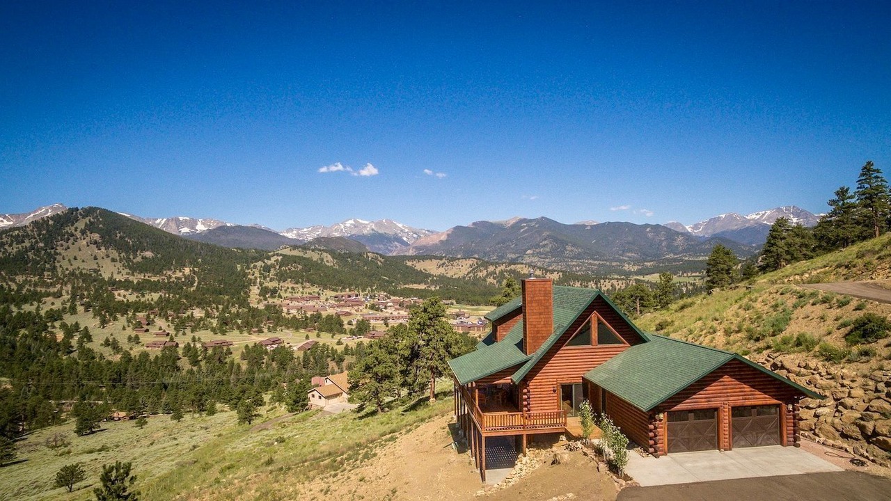Photo of Outdoor in Windcliff Estates