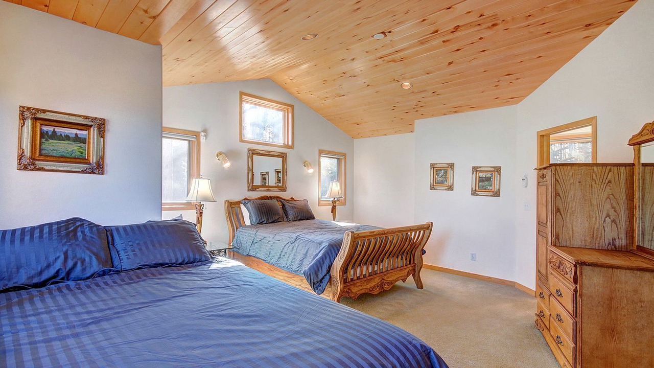 Photo of Bedroom in Boulder Ridge
