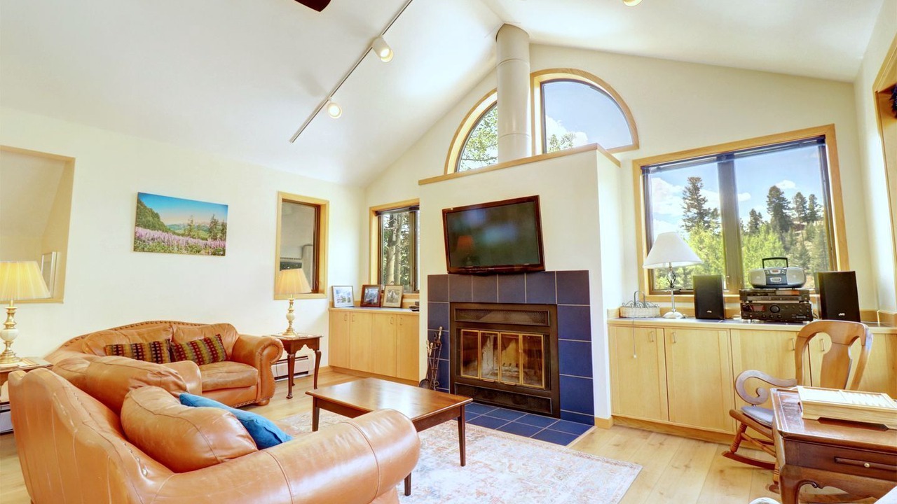 Photo of Livingroom in Keystone