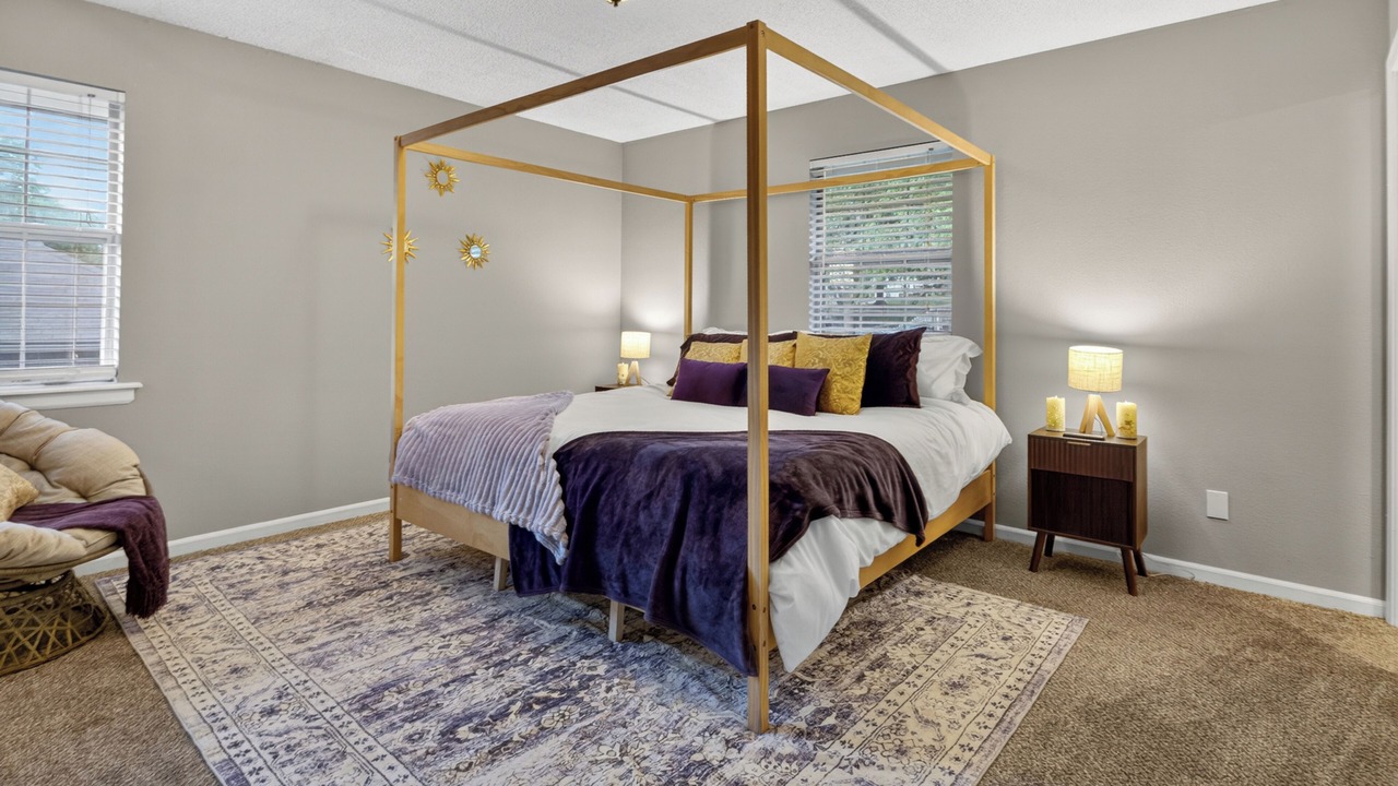 Photo of Bedroom in Blue Springs