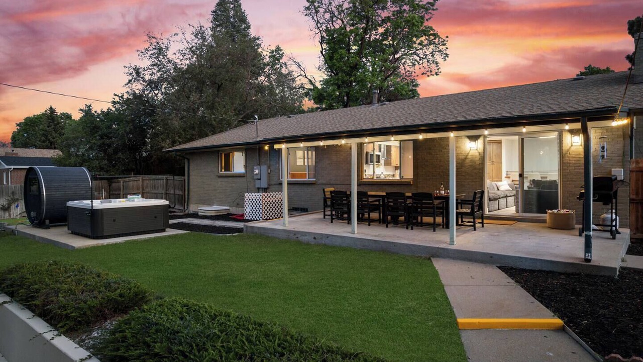 Photo of Outdoor in Oak Park