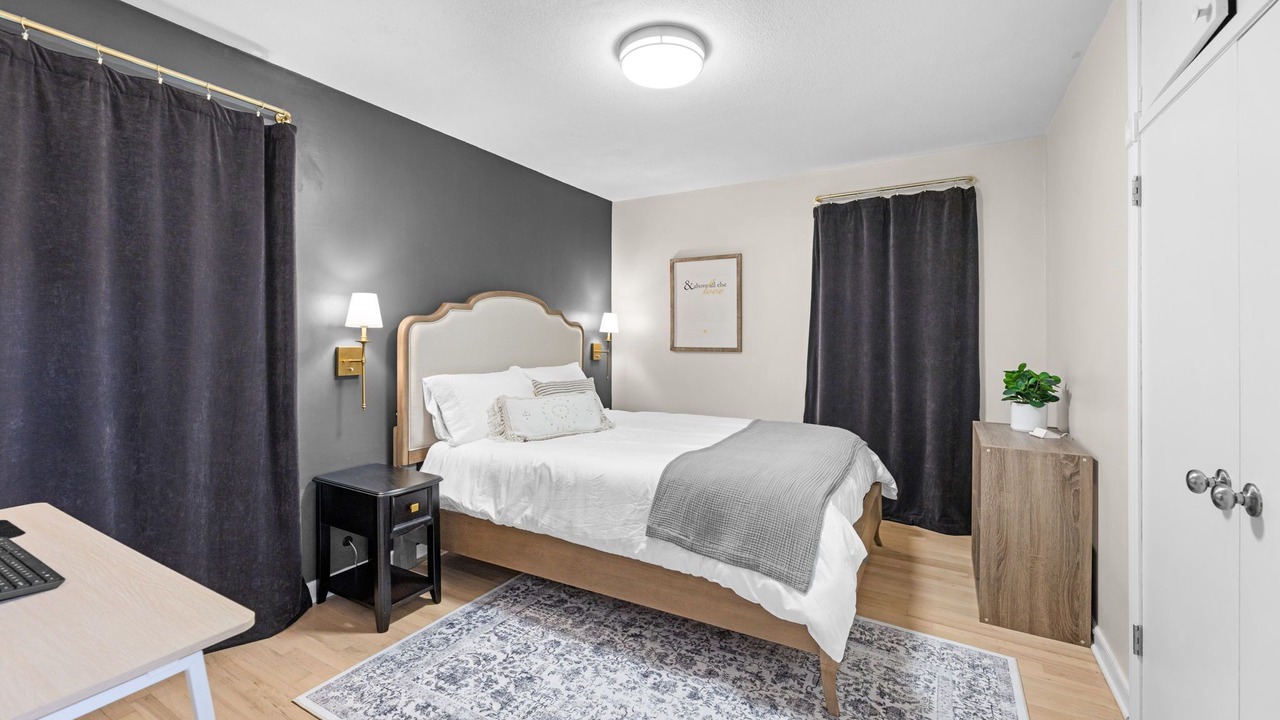 Photo of Bedroom in South Kansas City