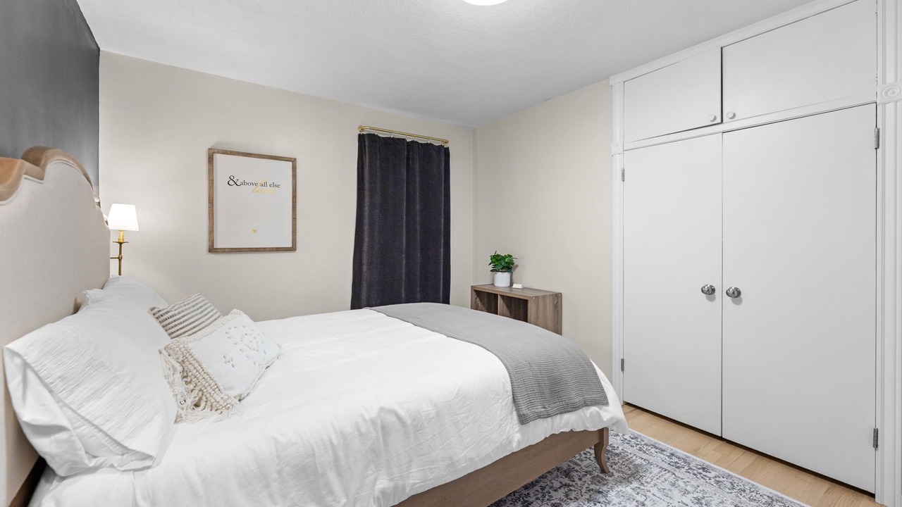 Photo of Bedroom in South Kansas City