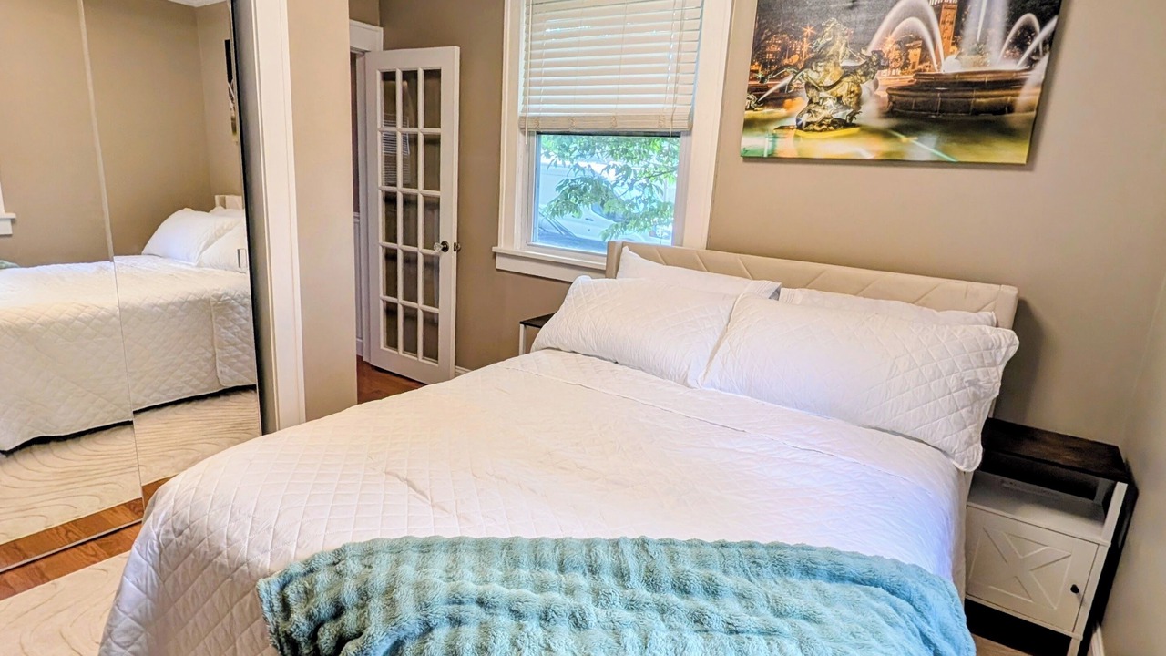 Photo of Bedroom in Blue Springs