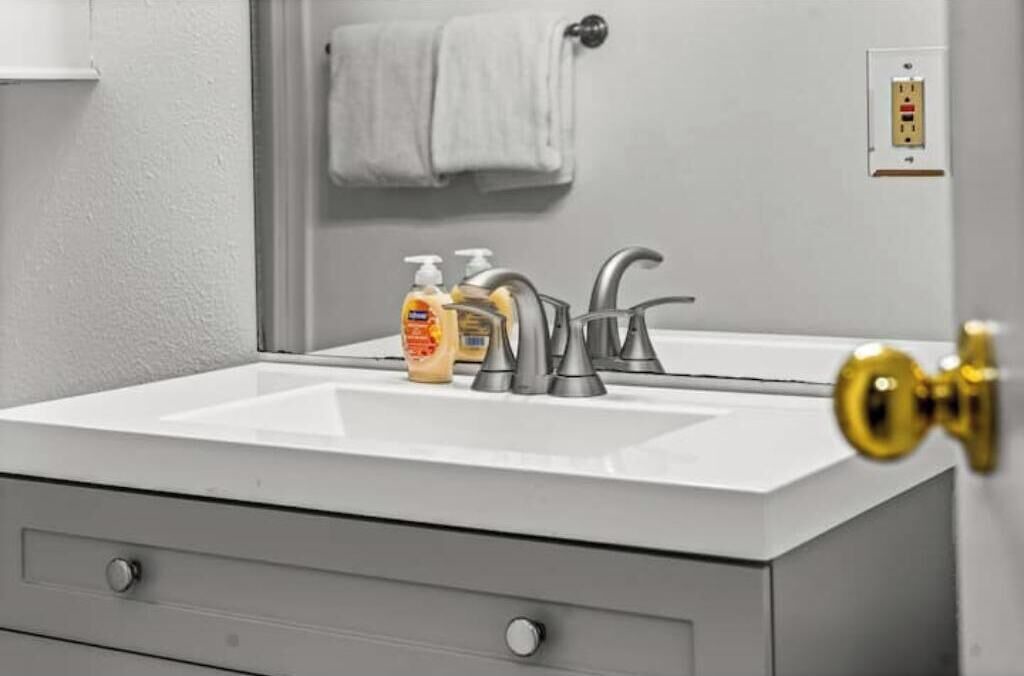 Photo of Bathroom in Edwards