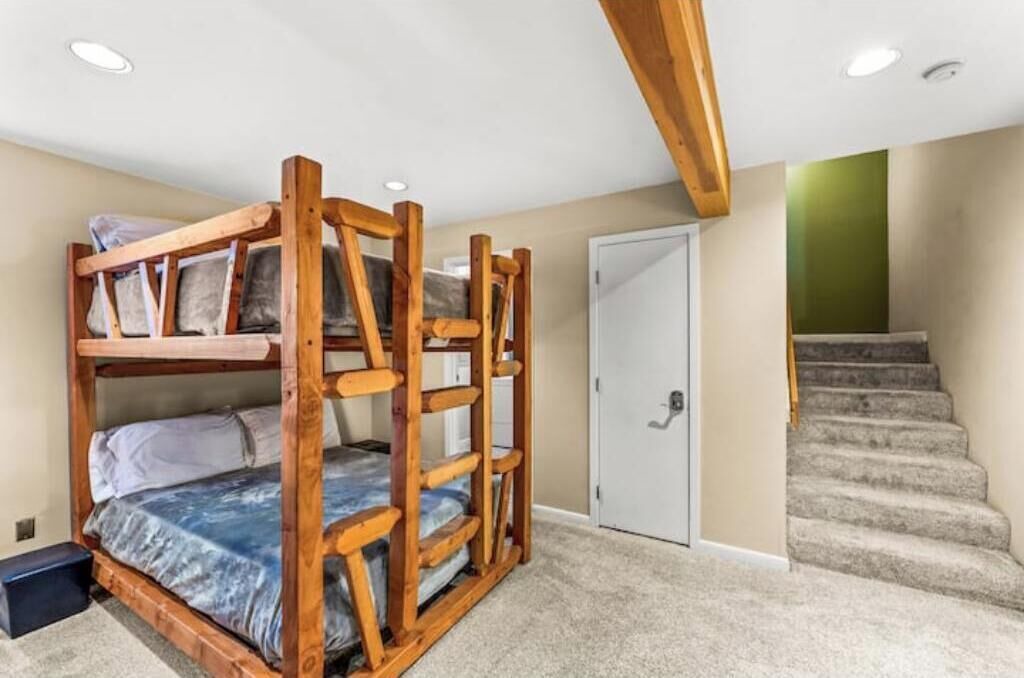 Photo of Bedroom in Edwards