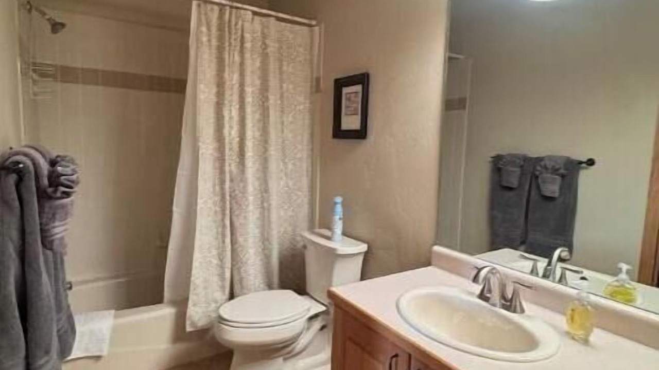 Photo of Bathroom in Edwards
