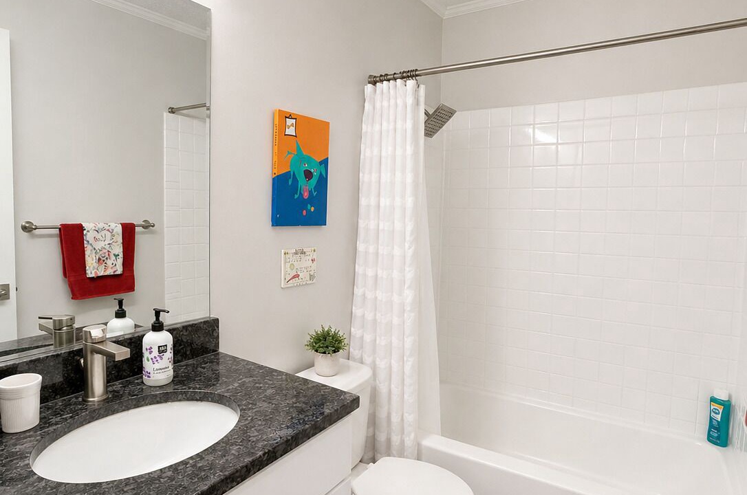 Photo of Bathroom in Leawood