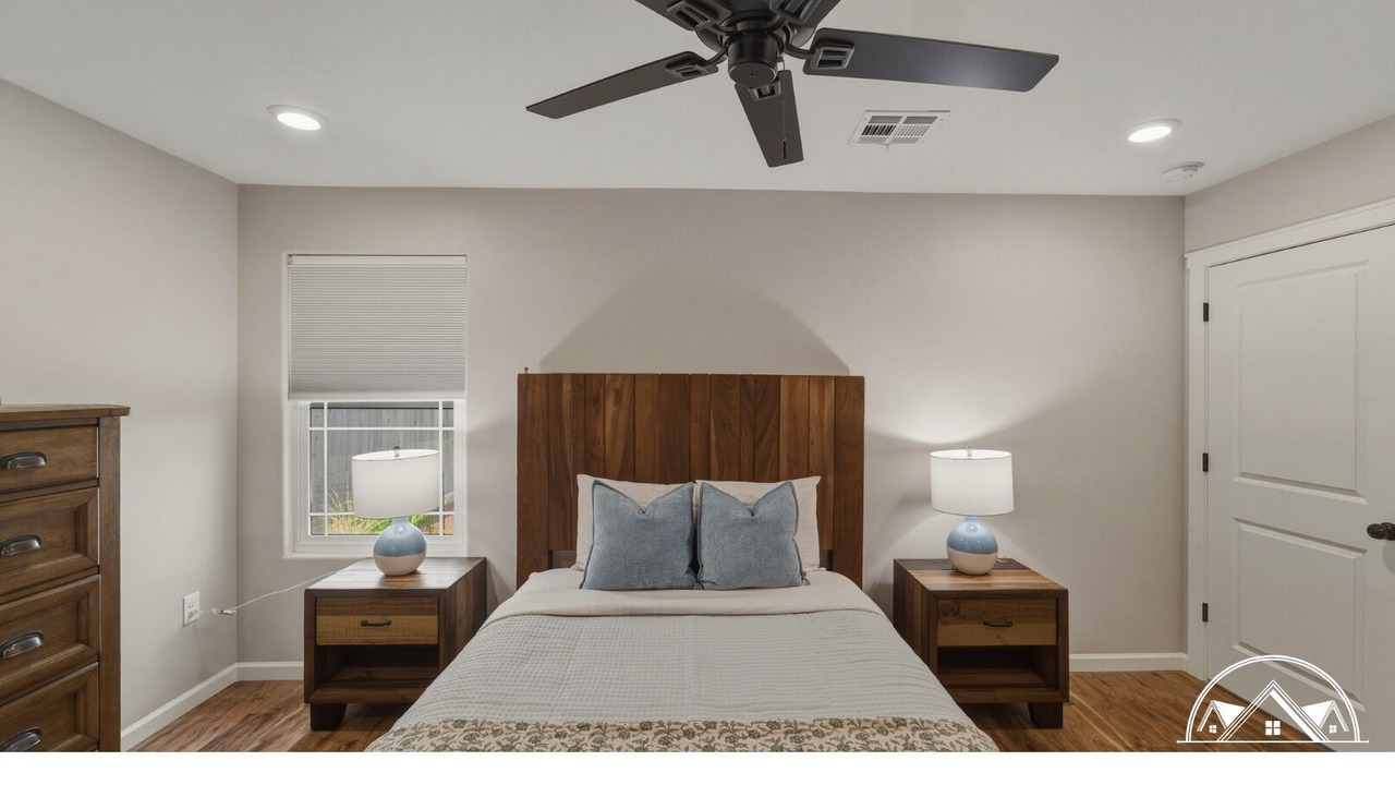 Photo of Bedroom in Garden City