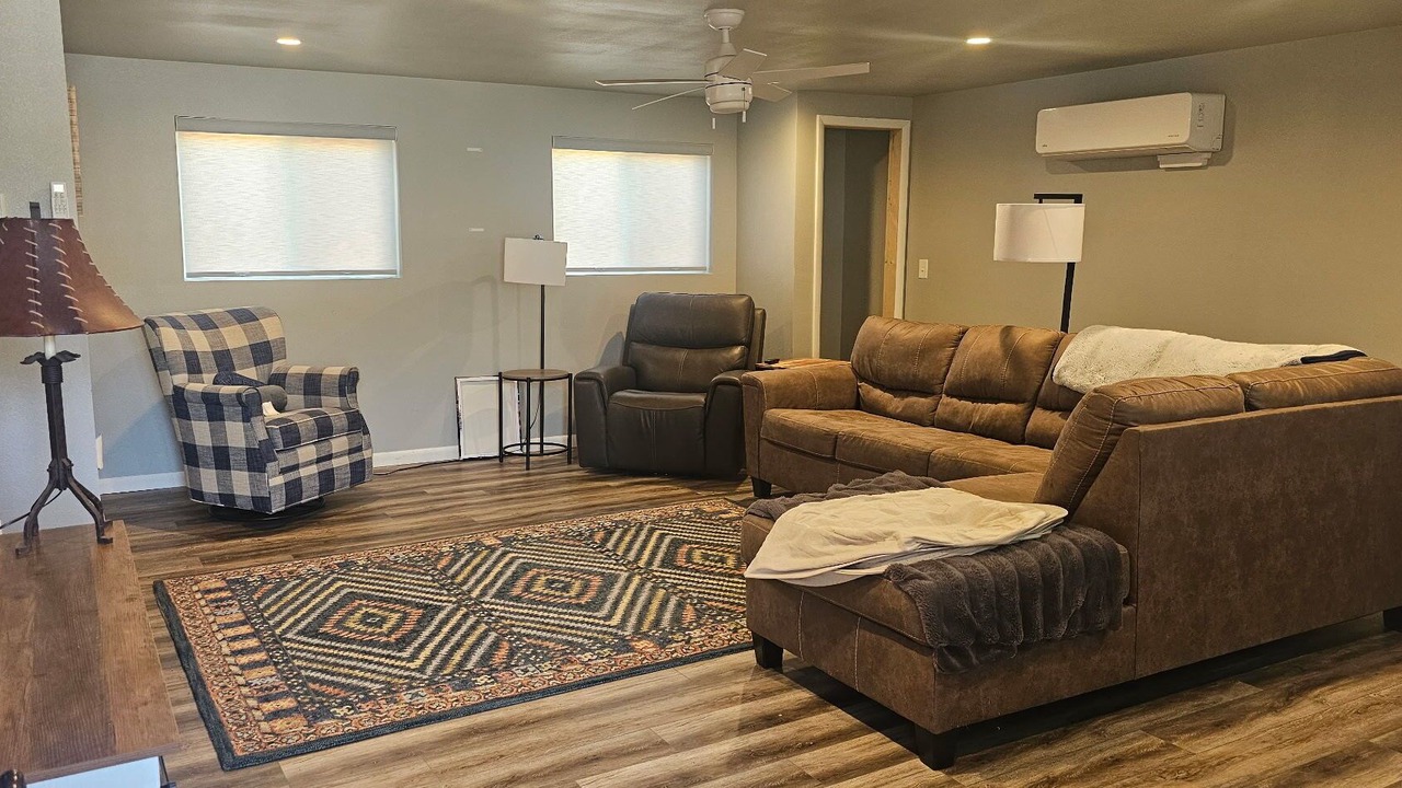 Photo of Livingroom in Craig