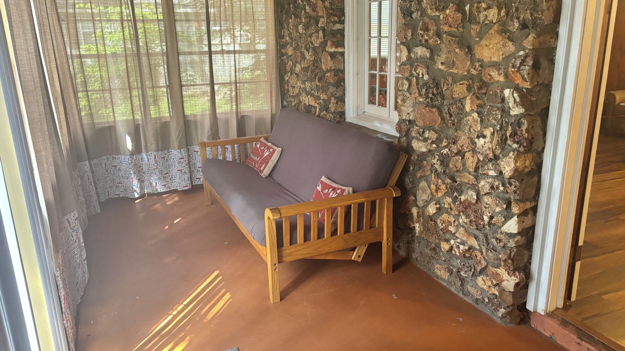 Photo of Livingroom in Vinita