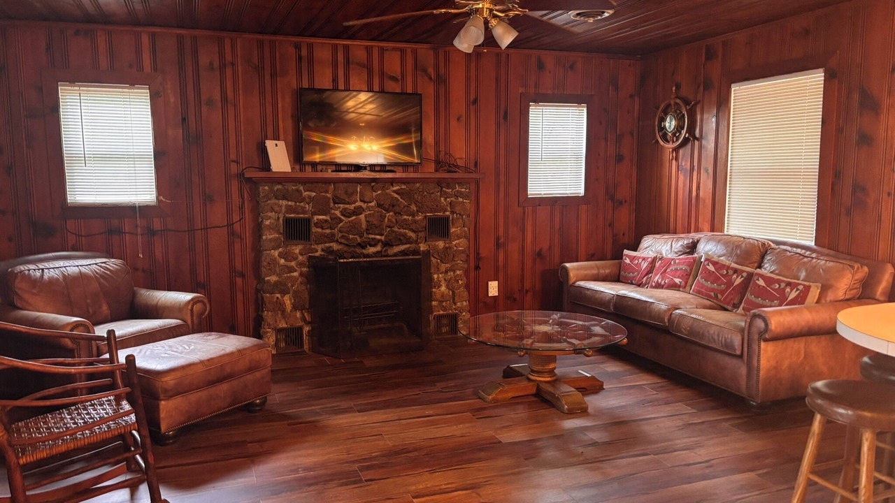 Photo of Livingroom in Vinita