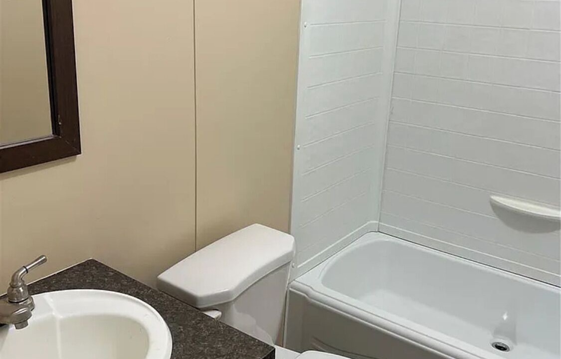 Photo of Bathroom in Golden