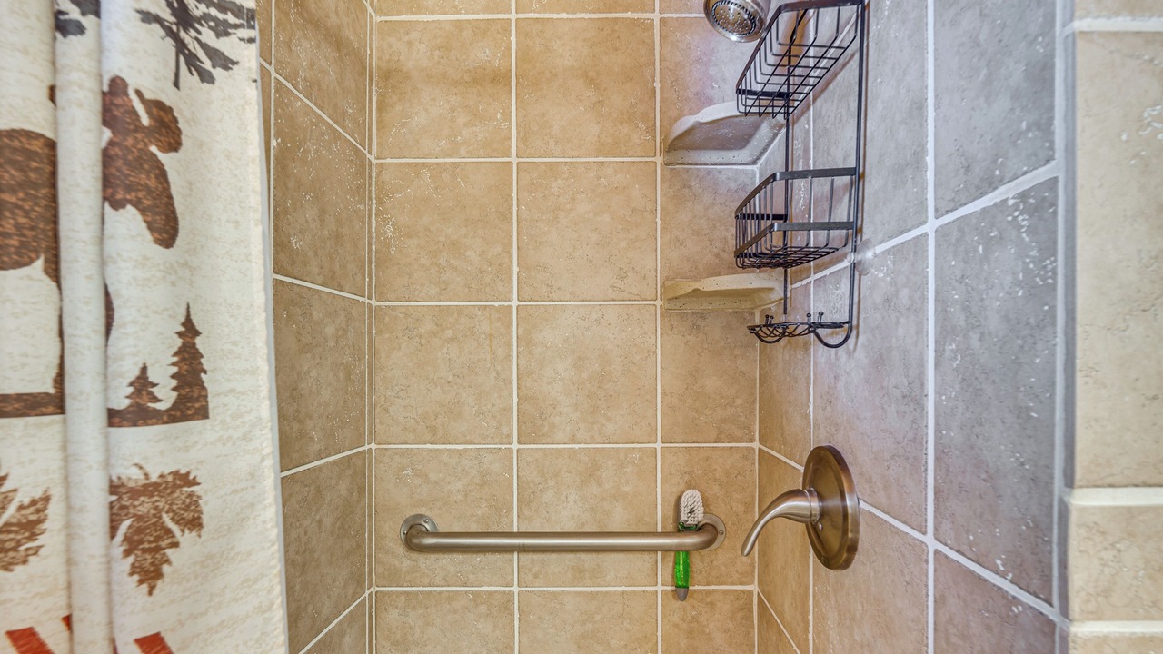 Photo of Bathroom in Drake