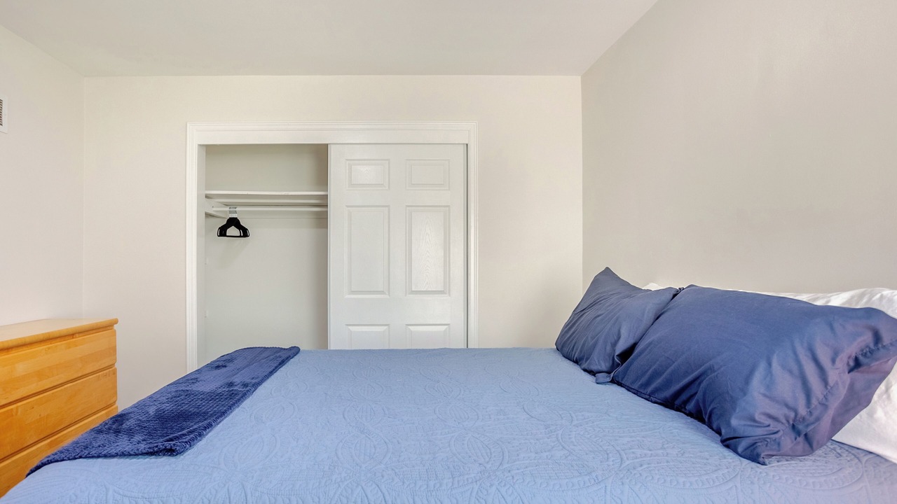 Photo of Bedroom in South Kansas City