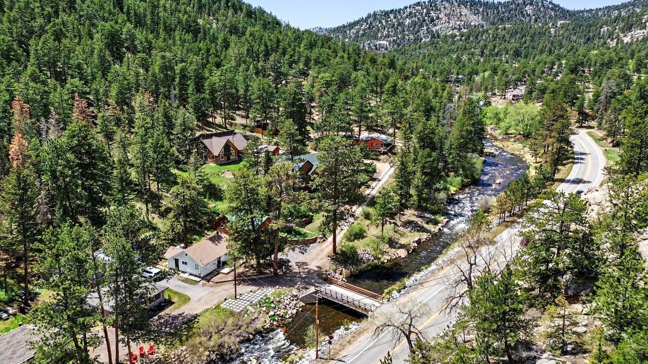 Photo of Outdoor in Drake