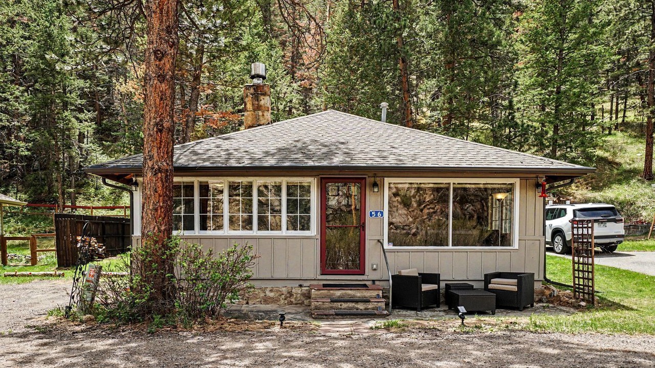 Photo of Outdoor in Drake