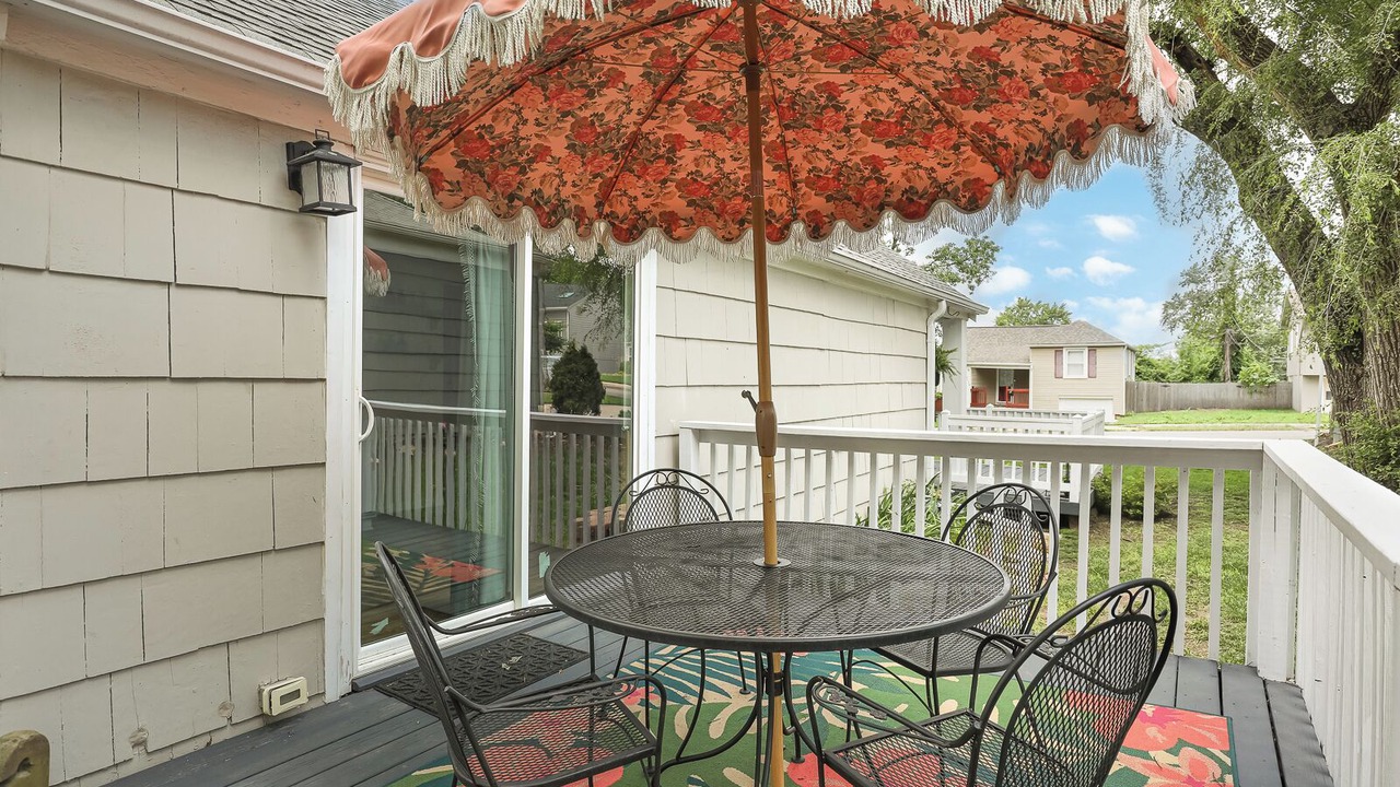 Photo of Outdoor in Roeland Park