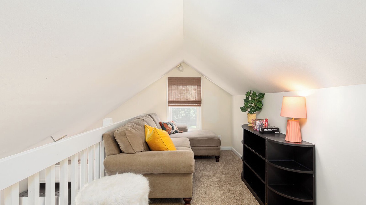 Photo of Livingroom in Roeland Park