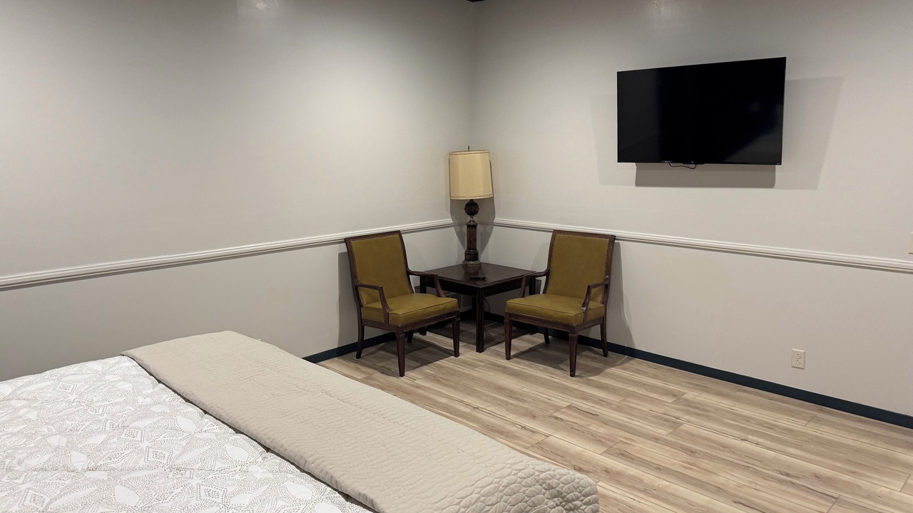Photo of Bedroom in Russell