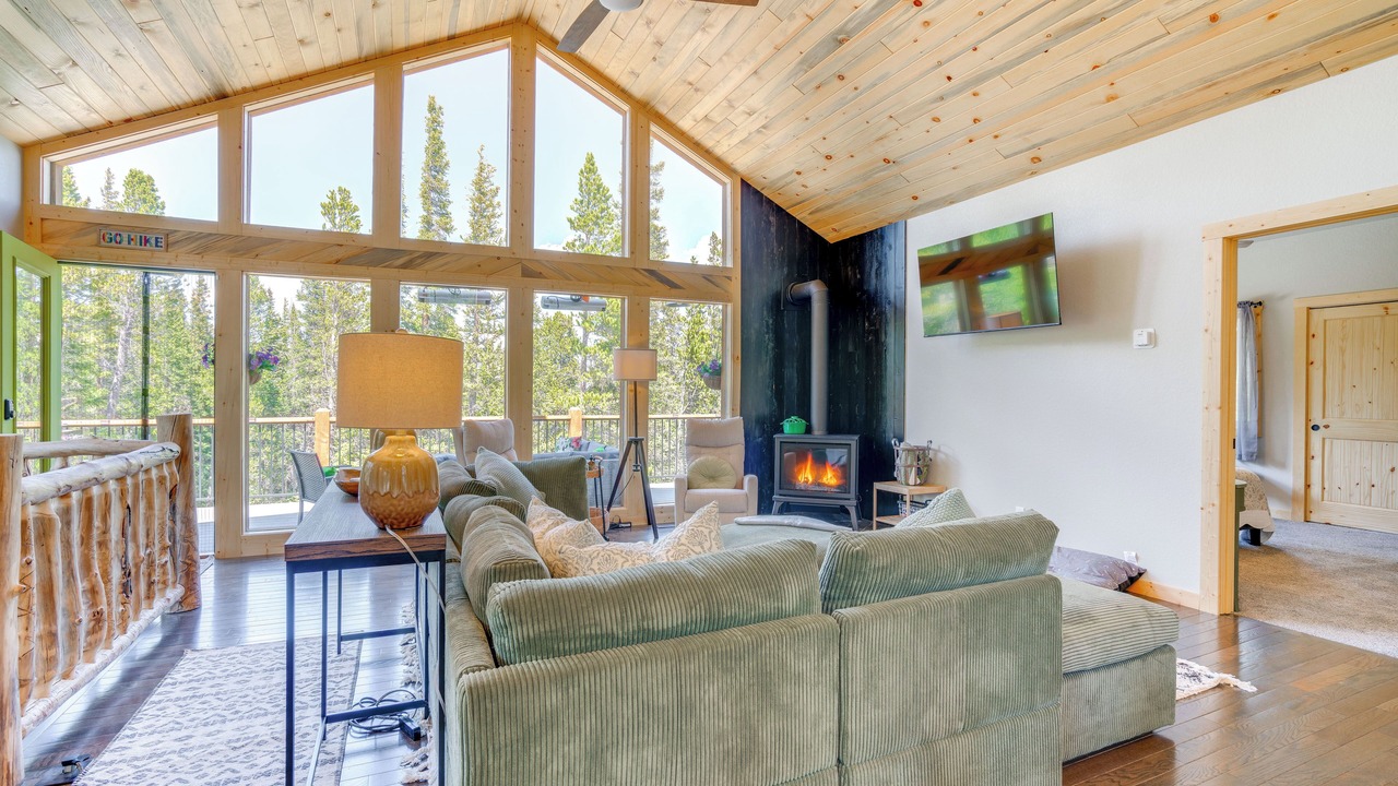 Photo of Livingroom in Valley of the Sun