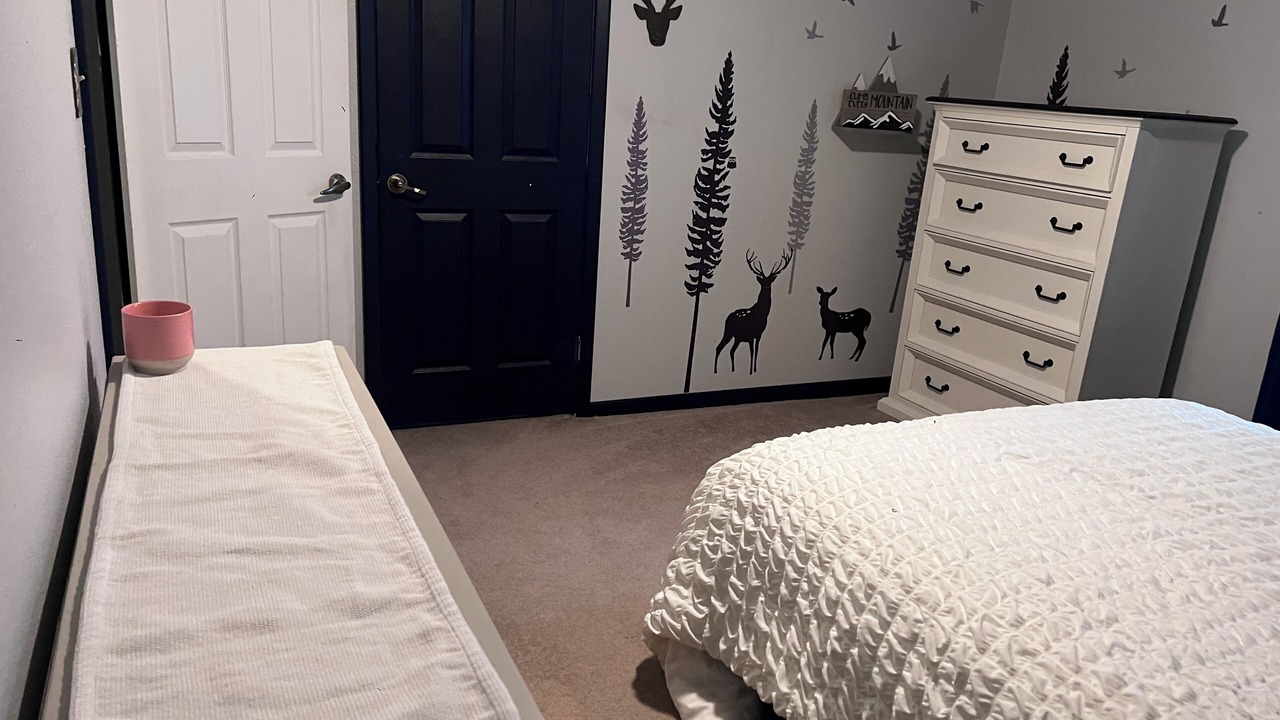 Photo of Bedroom in Newton
