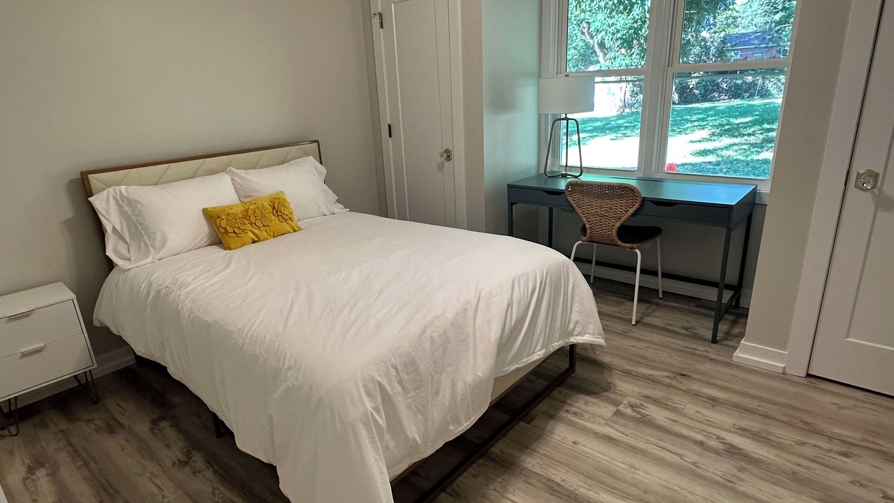 Photo of Bedroom in Overland Park