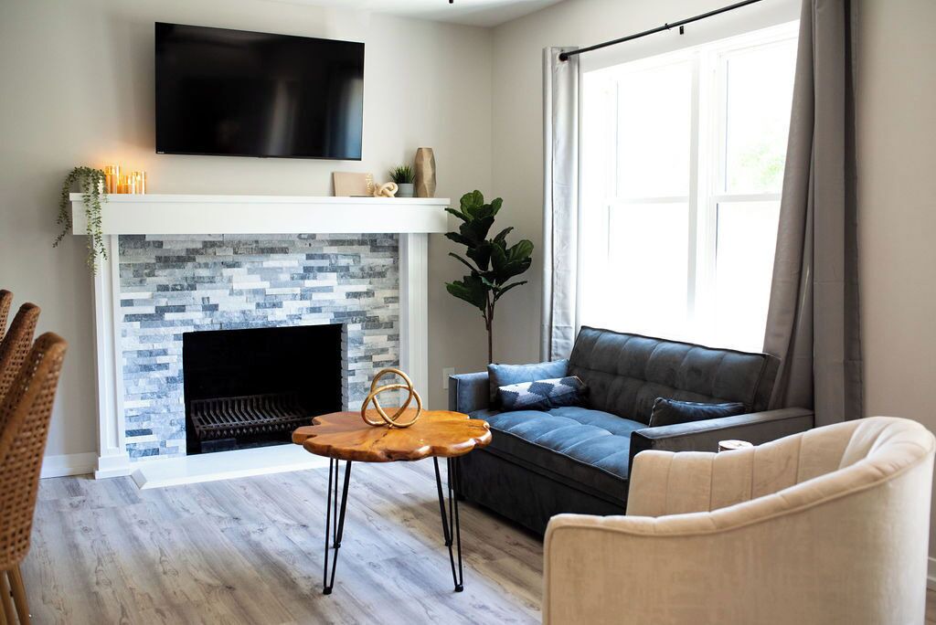 Photo of Livingroom in Overland Park